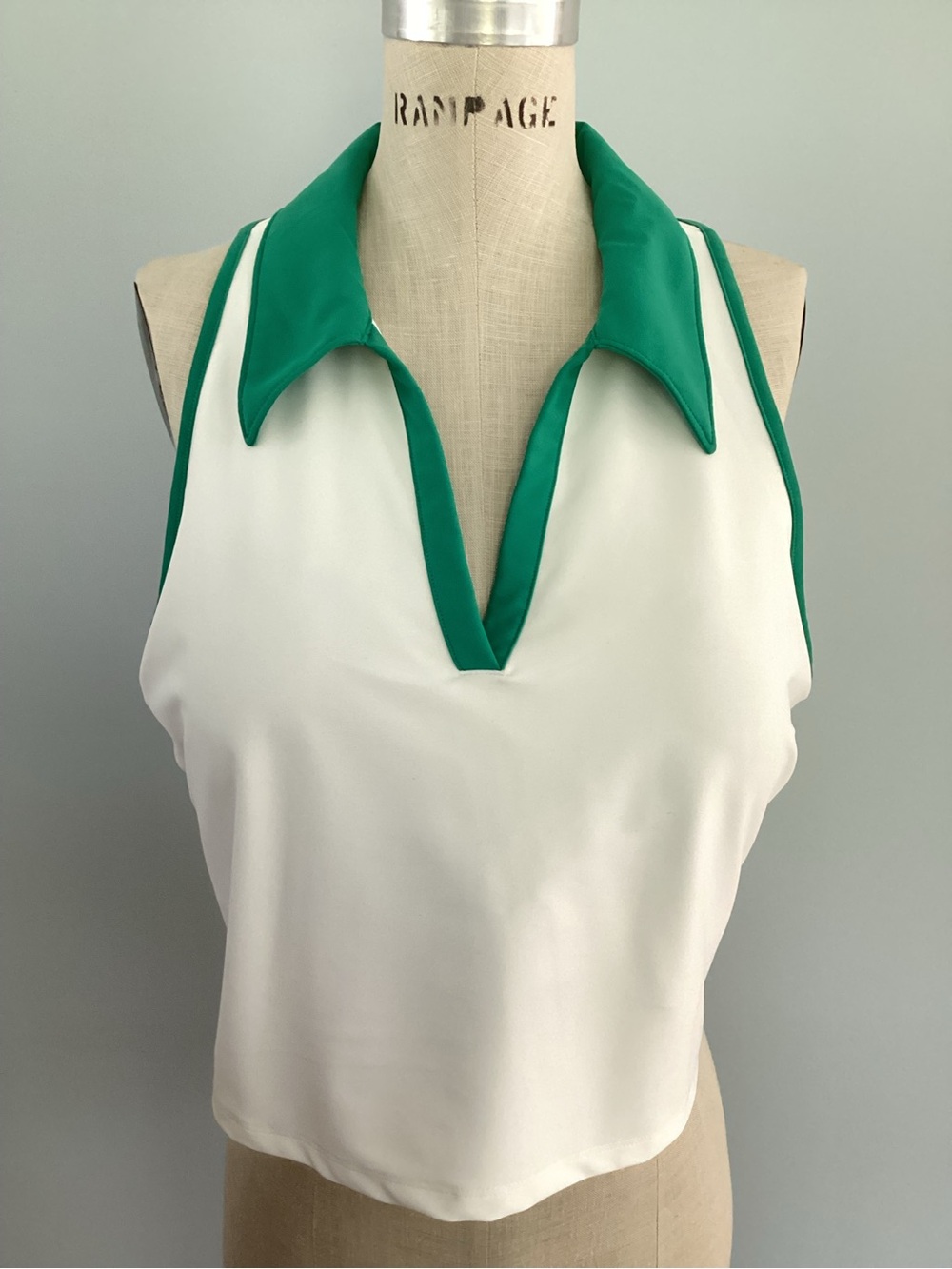 Old Navy Powersoft White Sleeveless Polo Crop Top with Green Trim Size XXL